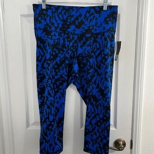 NWT Old Navy High Rise Crop Leggings Size XL